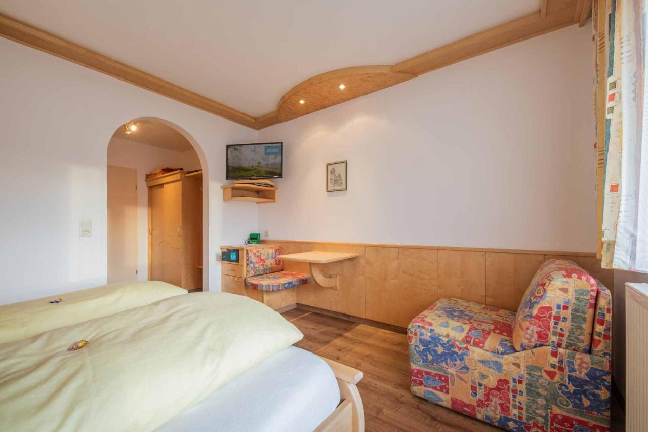 Haus Hubertus Hotel Mieders Luaran gambar